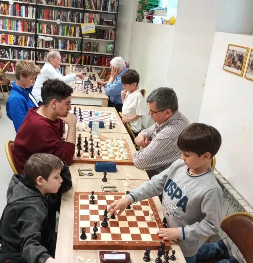 Рапид-турнир поколений в клубе 
