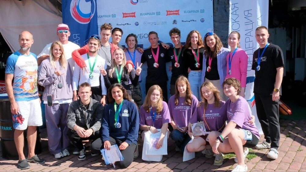 28 августа на территории WAKESUMMER PARK прошёл финальный этап студенческих соревнований по сёрфингу в дисциплине «доска с веслом» — Спорт в Москве
