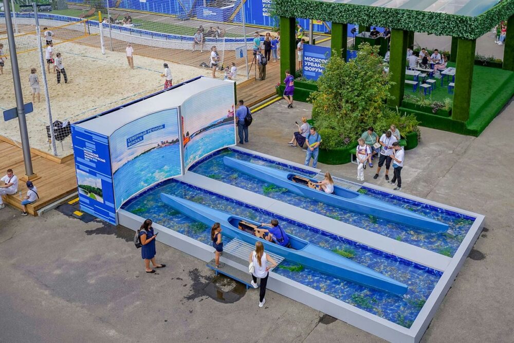 Посетители Московского урбанфорума могут научиться серфингу на площадке в «Лужниках»