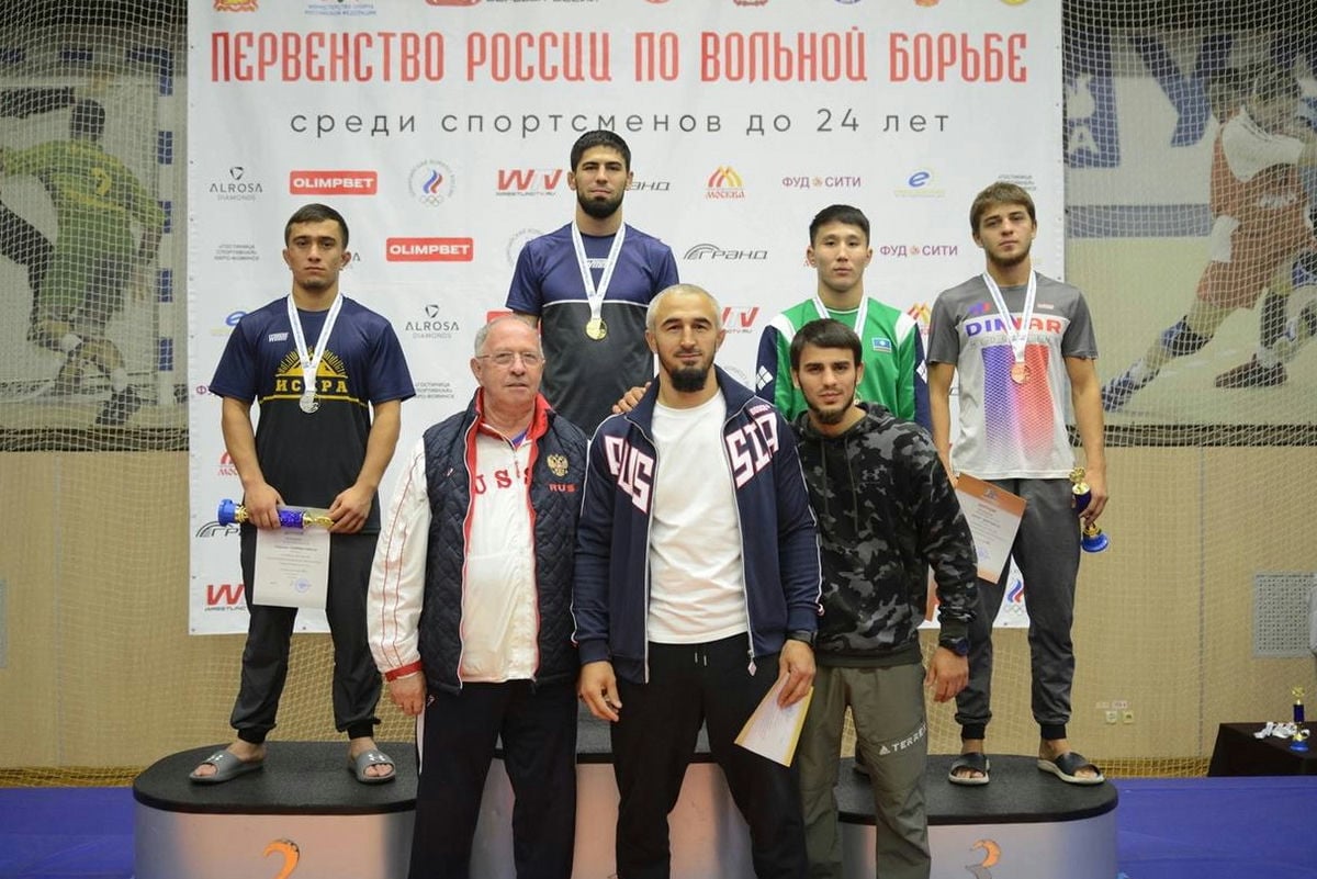 Представители Московской области стали победителями и призёрами первенства России по вольной борьбе