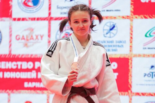 Аделина Нестерова – бронзовый призер Первенства России до 18 лет — Спорт в Москве