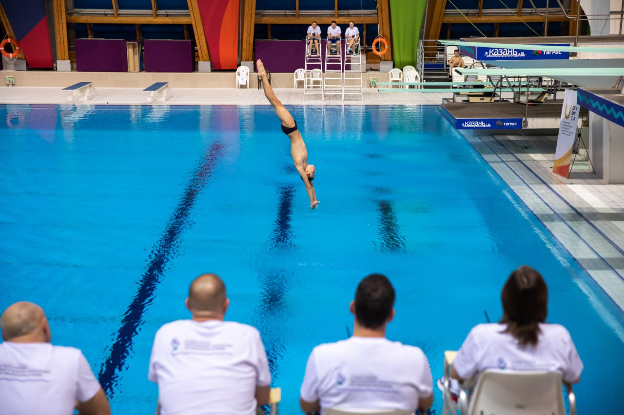 17 медалей завоевали подмосковные спортсмены на международных соревнованиях по прыжкам в воду