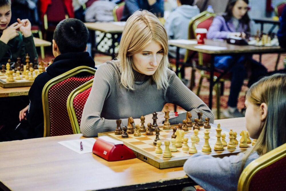 Более 100 шахматистов стали участниками открытого чемпионата Московской области