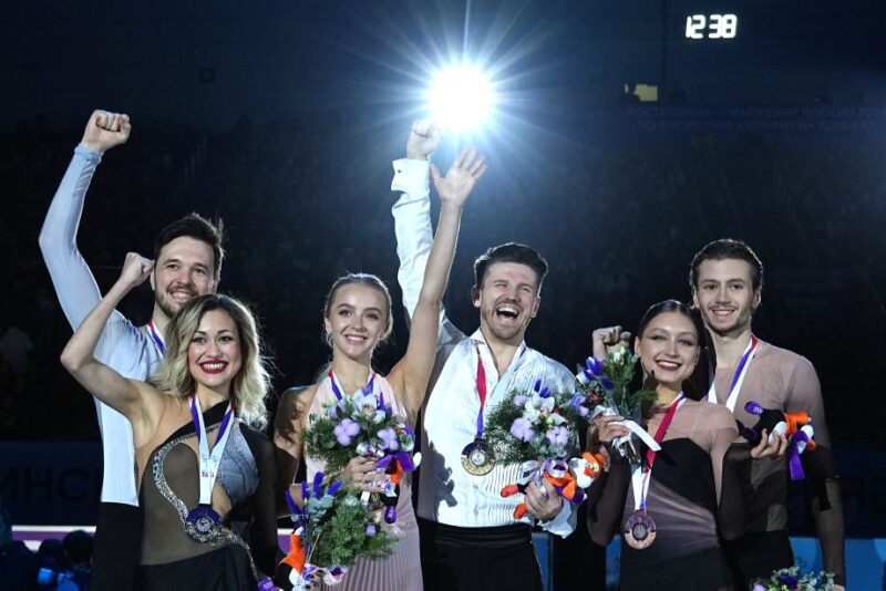 Подмосковный дуэт фигуристов завоевал медаль чемпионата России — Спорт в Москве